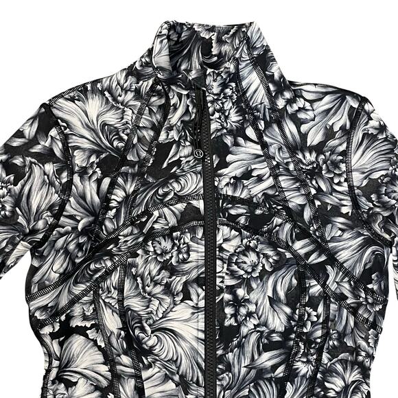 Lululemon Luxtreme Define Jacket Night Garden Ice Floral Women's 4 Black Gray - Picture 9 of 16